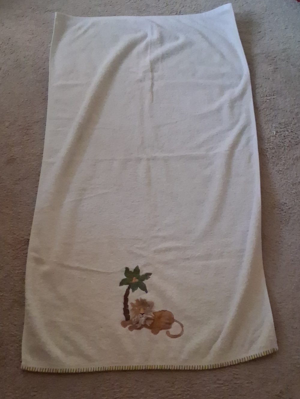 Homegoods Kids Cream Color Towel with Lion & Palm Tree Embroidery on Front